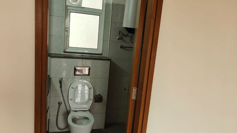 Bathroom, rwa-apartments-sector-50 2 Bedroom 1500 Sq.Ft. Independent House In Sector 50 Noida 10507608