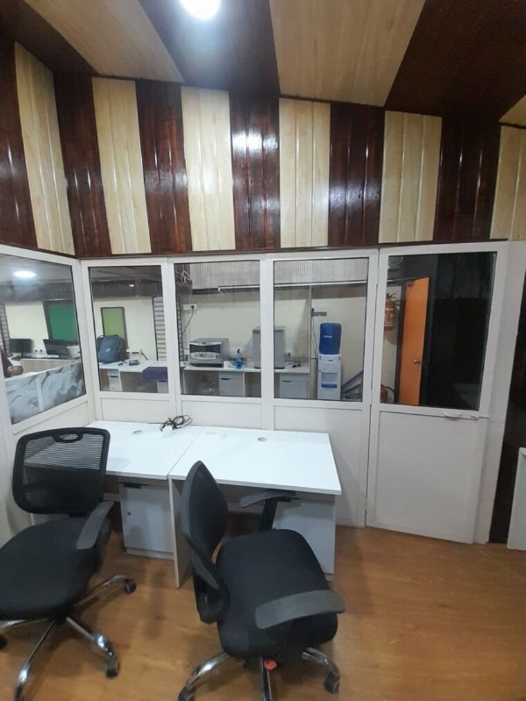 Team Area, karwa-kings-krest Commercial Office Space 250 Sq.Ft. In Dadar West Mumbai 10507615