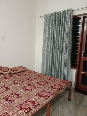 1 BHK Builder Floor For Rent in Sector 18