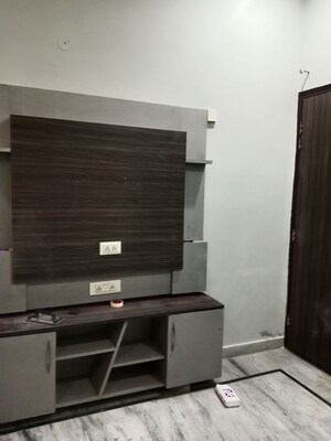 Furnished Amenities in 1 BHK Builder Floor at Sector 18 – for Rent