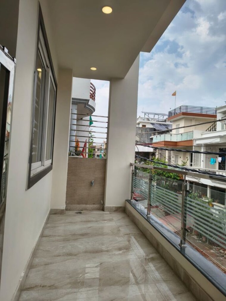 Balcony, gomti nagar 6 Bedroom 1250 Sq.Ft. Independent House In Gomti Nagar Lucknow 10507625