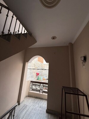 Furnished Amenities in 6 BHK Independent House at Gomti Nagar – for Sale