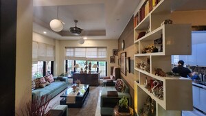 Kitchen in 6+ BHK Independent House at Gomti Nagar – for Sale