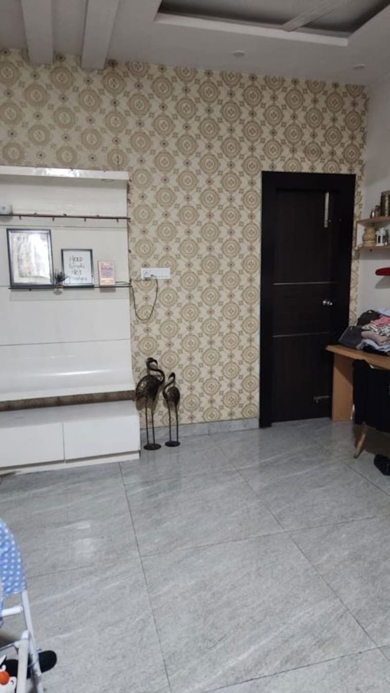 Parking, gomti nagar 6+ Bedroom 2152 Sq.Ft. Independent House In Gomti Nagar Lucknow 10507630