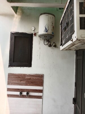 Furnished Amenities in 1 BHK Builder Floor at Huda – for Rent