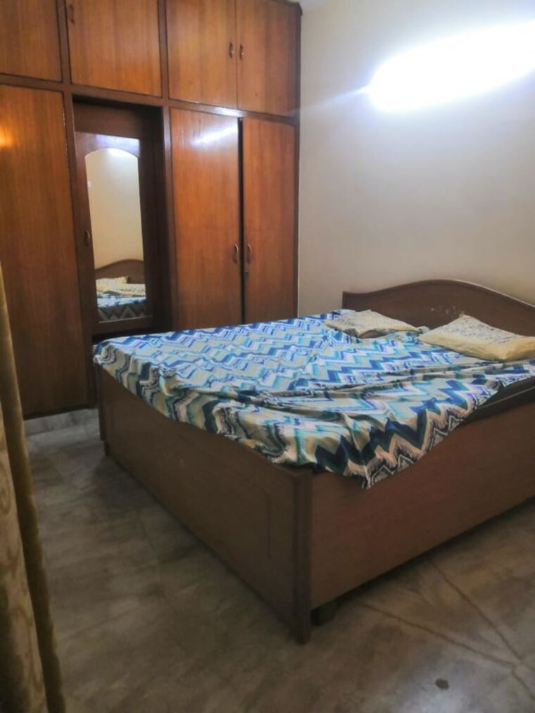 Bedroom, lajpat nagar i 3 Bedroom 1800 Sq.Ft. Builder Floor In Lajpat Nagar I Delhi 10507628