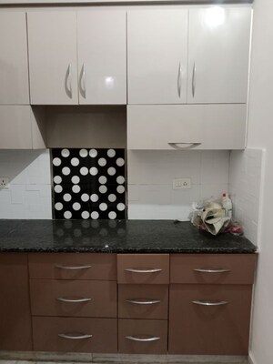 Furnished Amenities in 2 BHK Builder Floor at Huda – for Rent