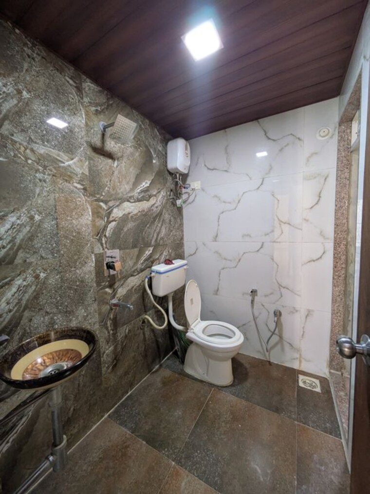 Bathroom, juhi-greens 3 Bedroom 1600 Sq.Ft. Apartment In Seawoods Navi Mumbai 10507634
