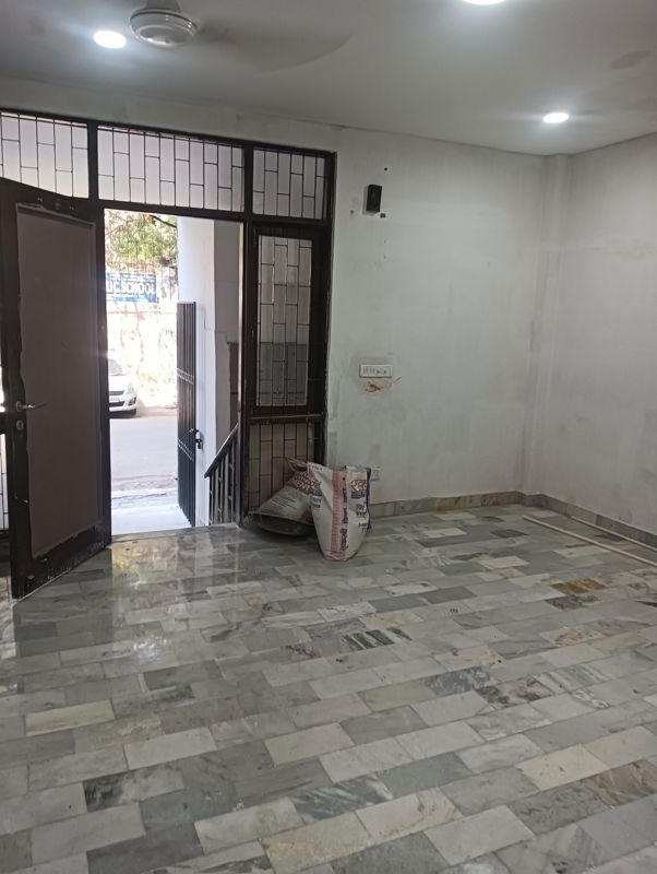 2 BHK Builder Floor For Sale in Lajpat Nagar I