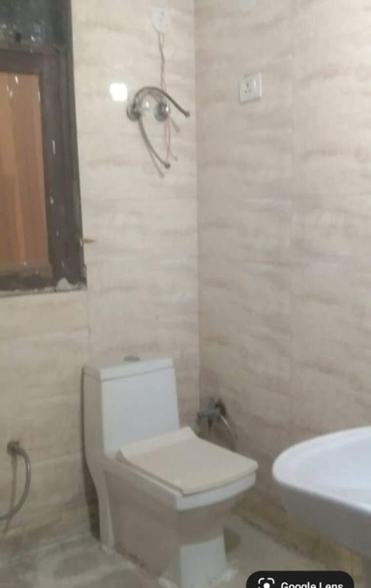 Bathroom, mehrauli 3 Bedroom 1000 Sq.Ft. Builder Floor In Mehrauli Delhi 10507643