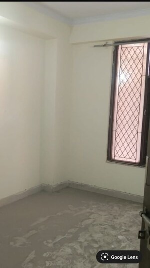 Room in 3 BHK Builder Floor at Mehrauli – for Rent