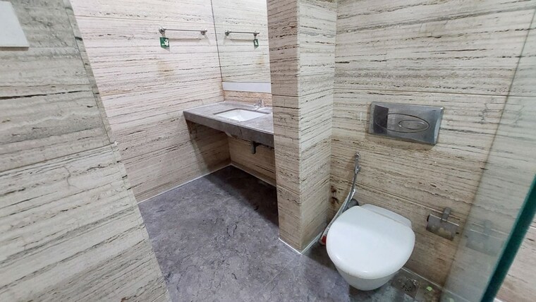 Bathroom, lodha-luxuria 3 Bedroom 2000 Sq.Ft. Apartment In Majiwada Thane 10507659