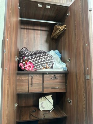 Bedroom in 3 BHK Apartment at Ansal Sushant Golf City Celebrity Greens, Sushant Golf City – for Rent