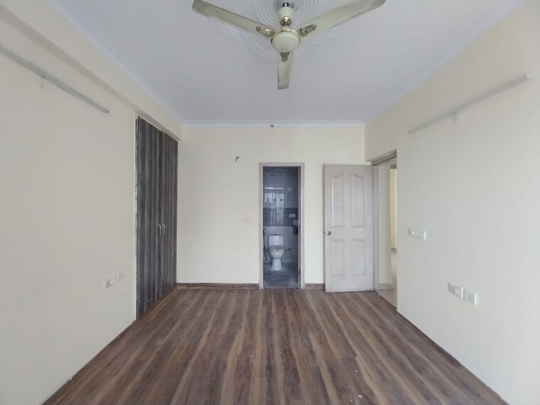 Room, skytech-matrott 2.5 Bedroom 1180 Sq.Ft. Apartment In Sector 76 Noida 10507699