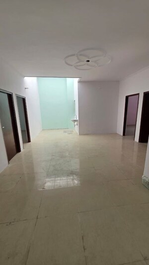 Room in 3 BHK Independent House at Omaxe City – for Sale