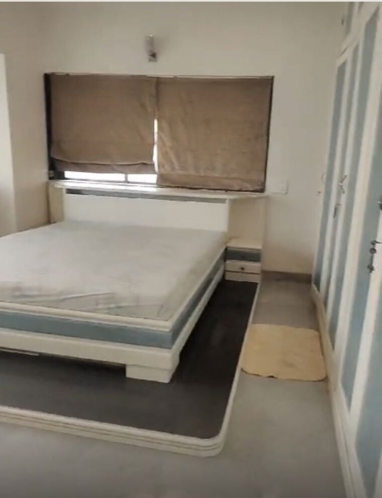 Room, colaba 4 Bedroom 2000 Sq.Ft. Apartment In Colaba Mumbai 10507721
