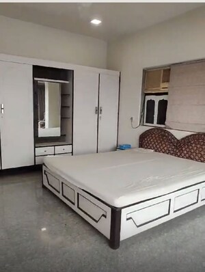 4 BHK Apartment For Rent in Colaba