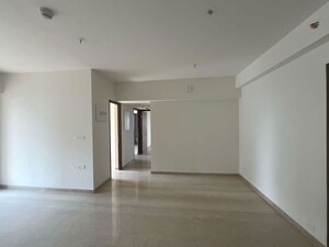 Room in 4 BHK Apartment at Lodha New Cuffe Parade, Wadala – for Rent