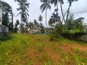  Plot – Garden View at Maradu - for Sale
