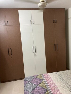 Room in 1 BHK Apartment at Tirupati Complex Borivali West, Borivali West – for Rent