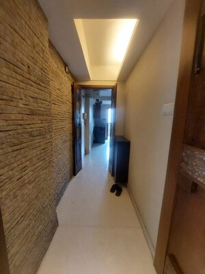  3.5 BHK Apartment at Breach Candy – for Rent
