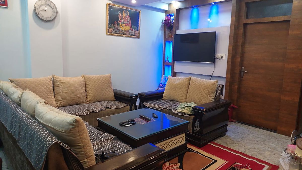 3 BHK 1350 Sq.Ft. Builder Floor in Ashu Apartment