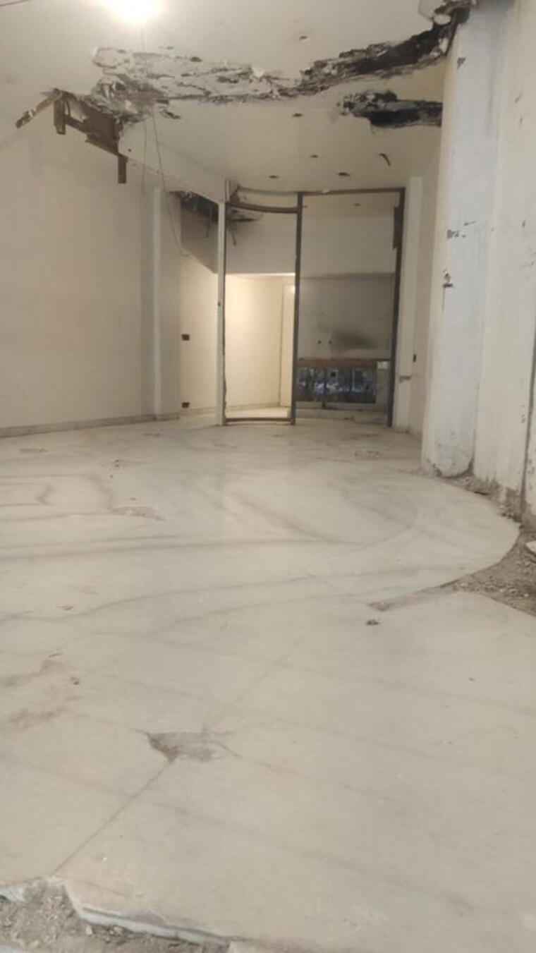 Room, west patel nagar 3 Bedroom 1100 Sq.Ft. Builder Floor In West Patel Nagar Delhi 10507856
