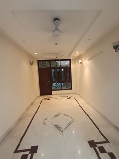 3 BHK Builder Floor For Sale in Naraina