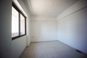 Room in 3 BHK Apartment at Zundal – for Sale