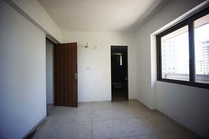 Room in 3 BHK Apartment at Zundal – for Sale