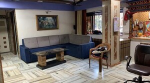 Living Room in 3 BHK Apartment at Andheri East – for Sale