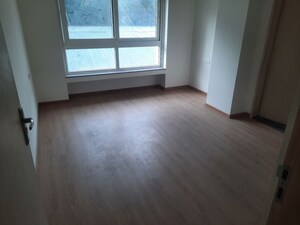 Master Bedroom in 3 BHK Apartment at Senapati Bapat Road – for Sale