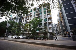 3 BHK Apartment – Exterior View View at Naranpura - for Sale