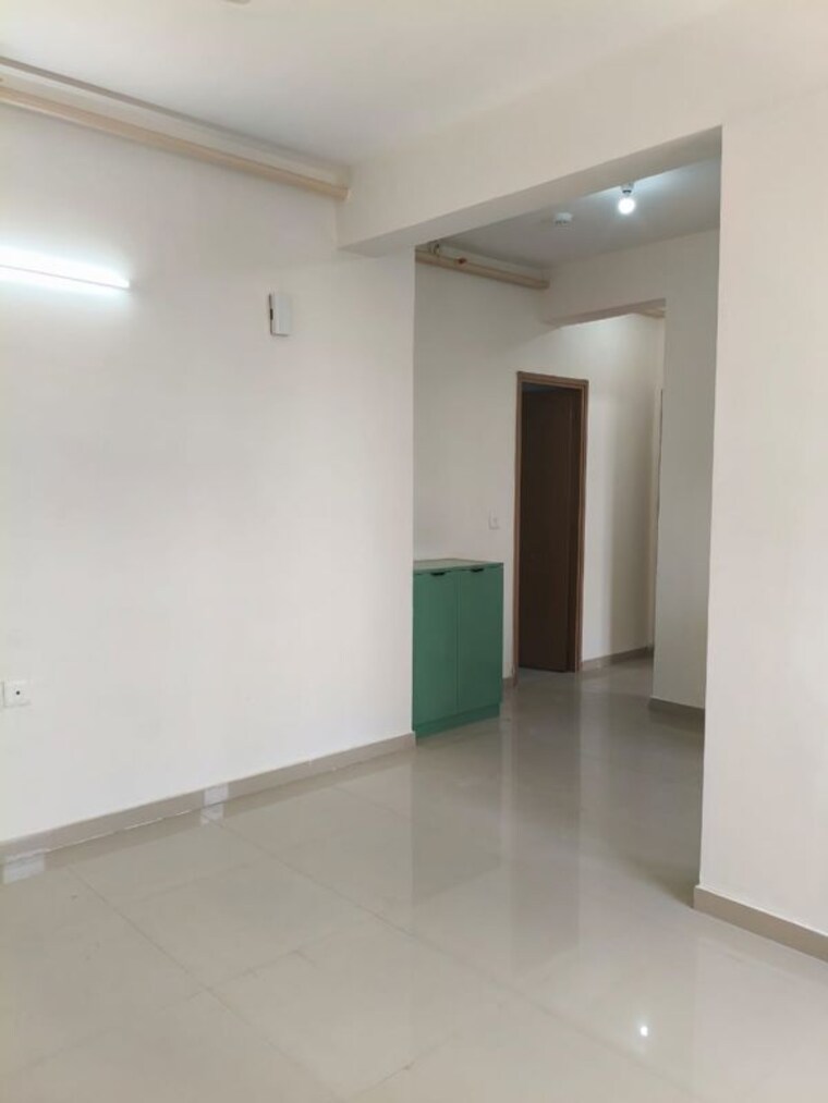Room, dharam colony 4 Bedroom 300 Sq.Yd. Builder Floor In Dharam Colony Gurgaon 10508038