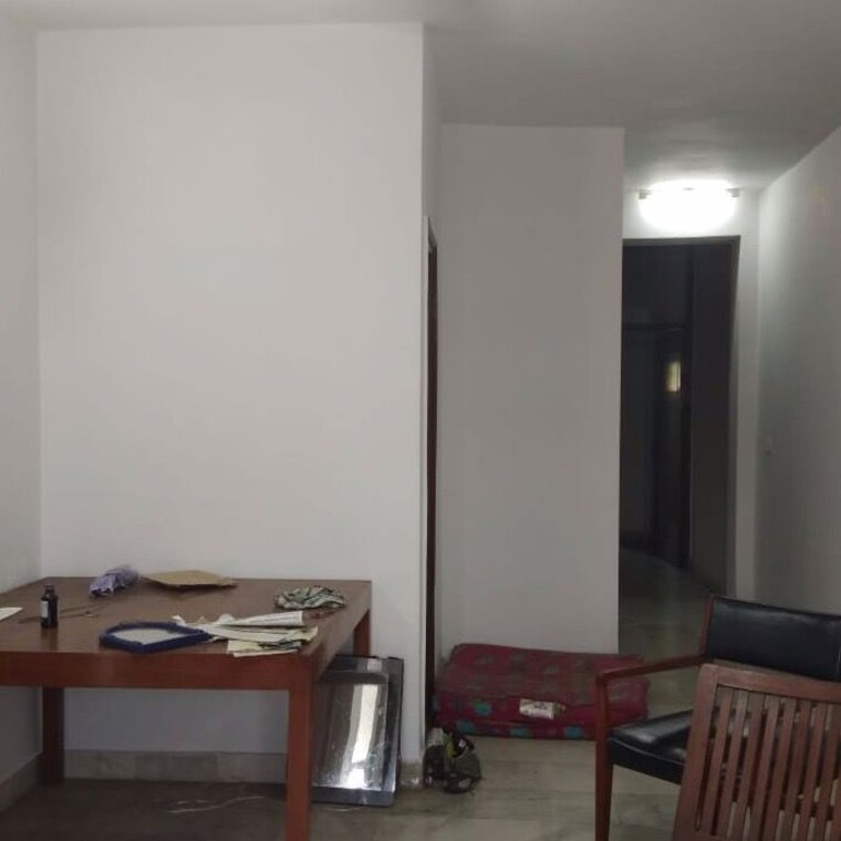 Living Room, green fields colony 2 Bedroom 1801 Sq.Ft. Apartment In Green Fields Colony Faridabad 10508039