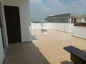 Kitchen in 1 BHK Builder Floor at Chattarpur – for Rent