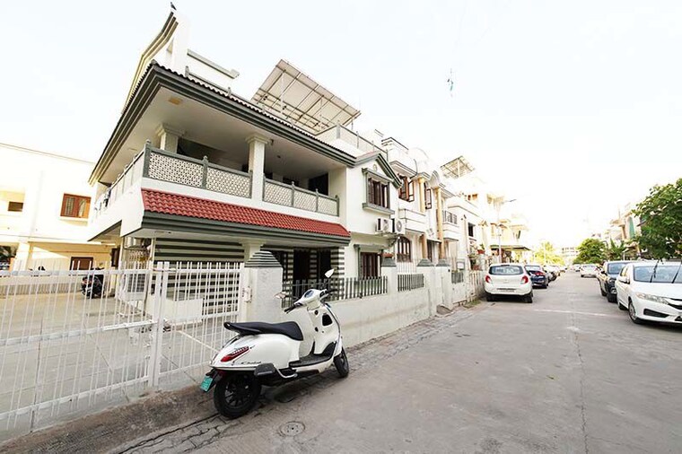 Exterior View, ghatlodia 5 Bedroom 305 Sq.Yd. Independent House In Ghatlodia Ahmedabad 10508107