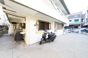 Parking in 5 BHK Independent House at Ghatlodia – for Sale
