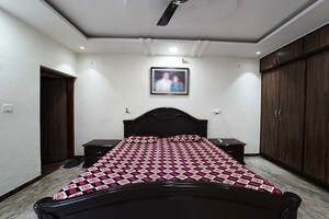 Bedroom in 5 BHK Independent House at Ghatlodia – for Sale
