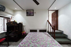Bedroom in 5 BHK Independent House at Ghatlodia – for Sale
