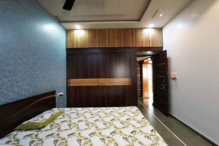Bedroom, ghatlodia 5 Bedroom 305 Sq.Yd. Independent House In Ghatlodia Ahmedabad 10508107