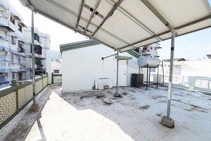 Parking in 5 BHK Independent House at Ghatlodia – for Sale