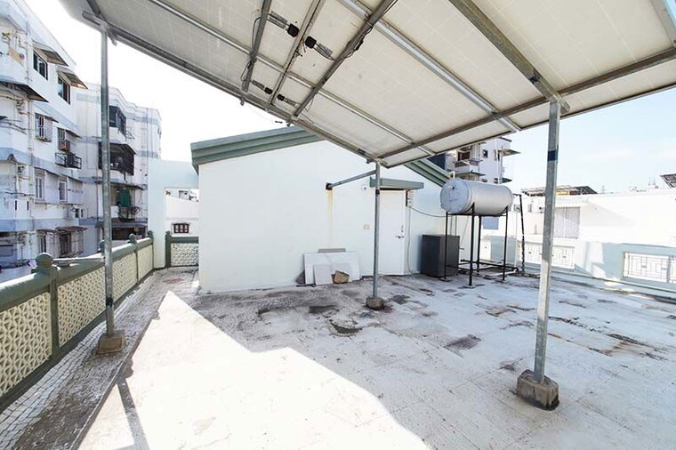  Parking, ghatlodia 5 Bedroom 305 Sq.Yd. Independent House In Ghatlodia Ahmedabad 10508107