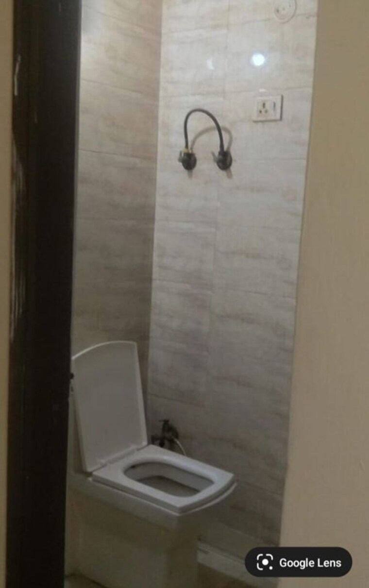 Bathroom, mehrauli 3 Bedroom 1100 Sq.Ft. Builder Floor In Mehrauli Delhi 10508146