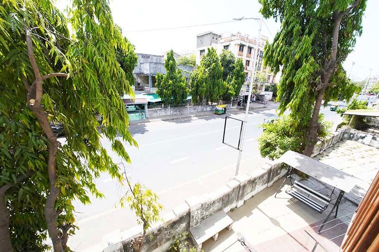 Balcony, chandkheda 3 Bedroom 175 Sq.Yd. Apartment In Chandkheda Ahmedabad 10508175
