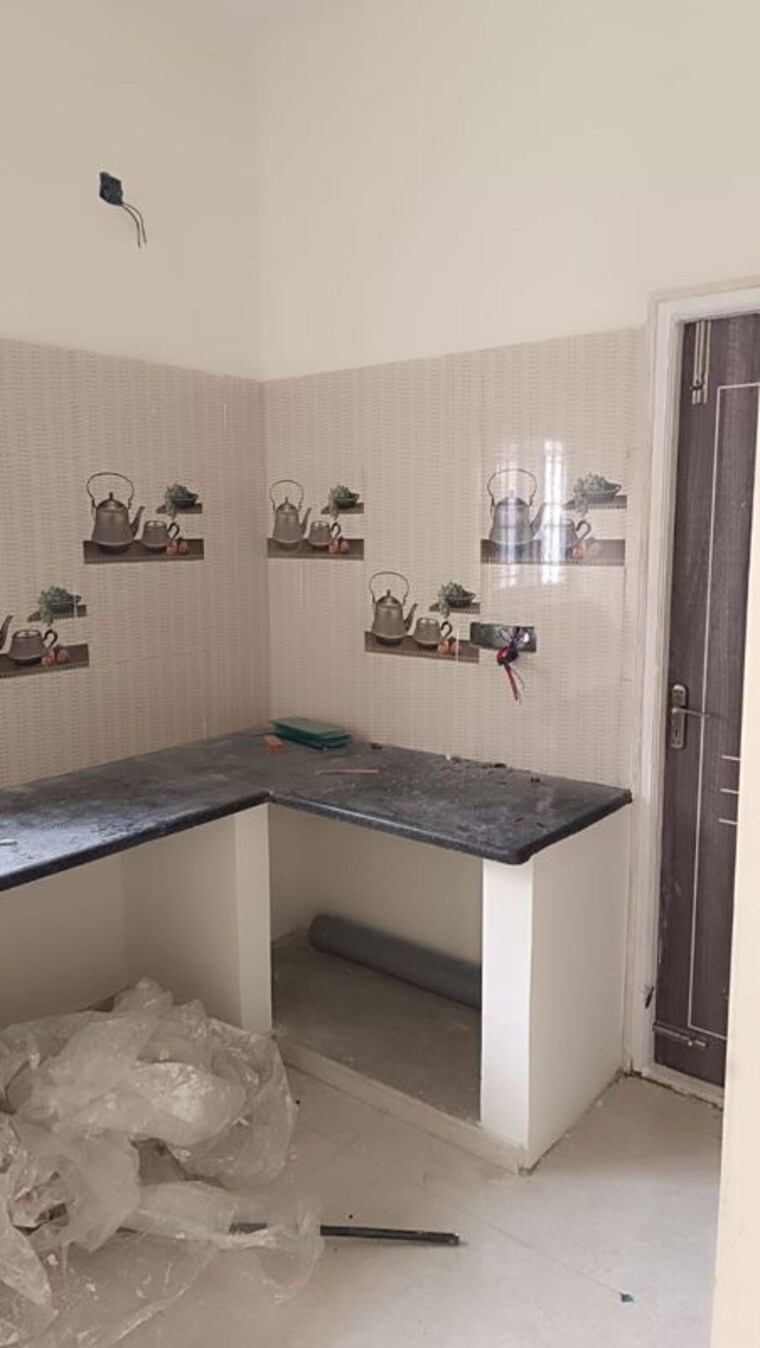 Kitchen, hrbr layout 5 Bedroom 800 Sq.Ft. Builder Floor In Hrbr Layout Bangalore 10508119