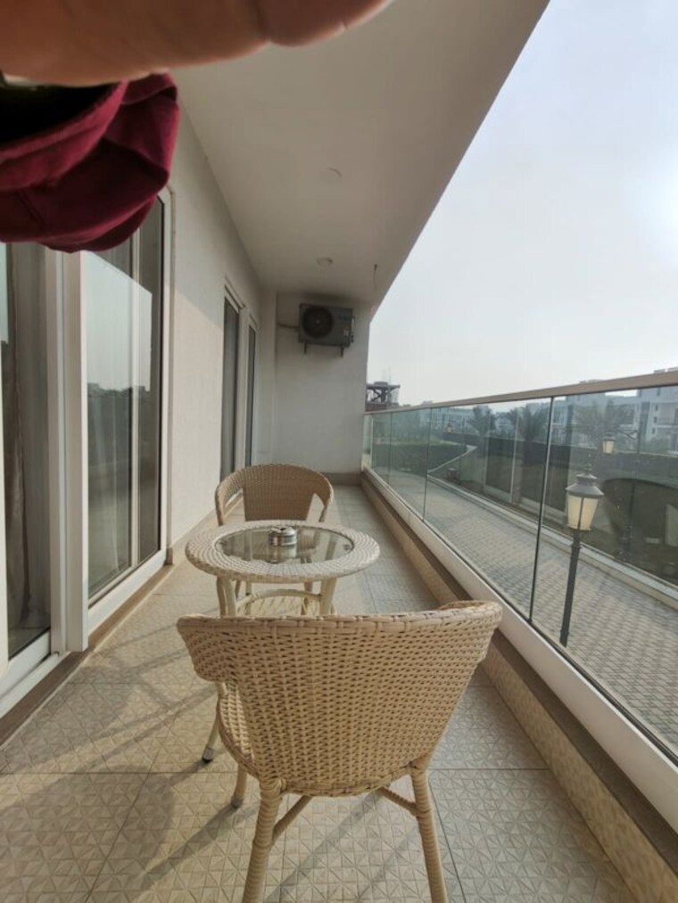 Balcony, central-park-flower-valley 1 Bedroom 919 Sq.Ft. Apartment In Sohna Sector 33 Gurgaon 10508185
