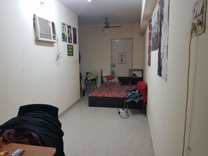 2 BHK Apartment For Rent in Divya Smruthi, Malad West