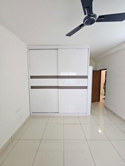 2 BHK + Store Room Apartment For Rent in Prestige Finsbury Park Hyde