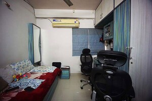 Room in 2 BHK Apartment at Science City – for Sale